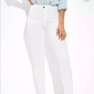 White brand new jean jegging.